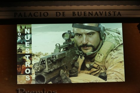 Antonio Velázquez en el papel del teniente Martín