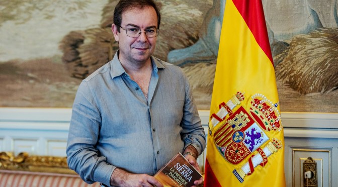 Entrevista a …Javier Sierra, periodista y escritor.